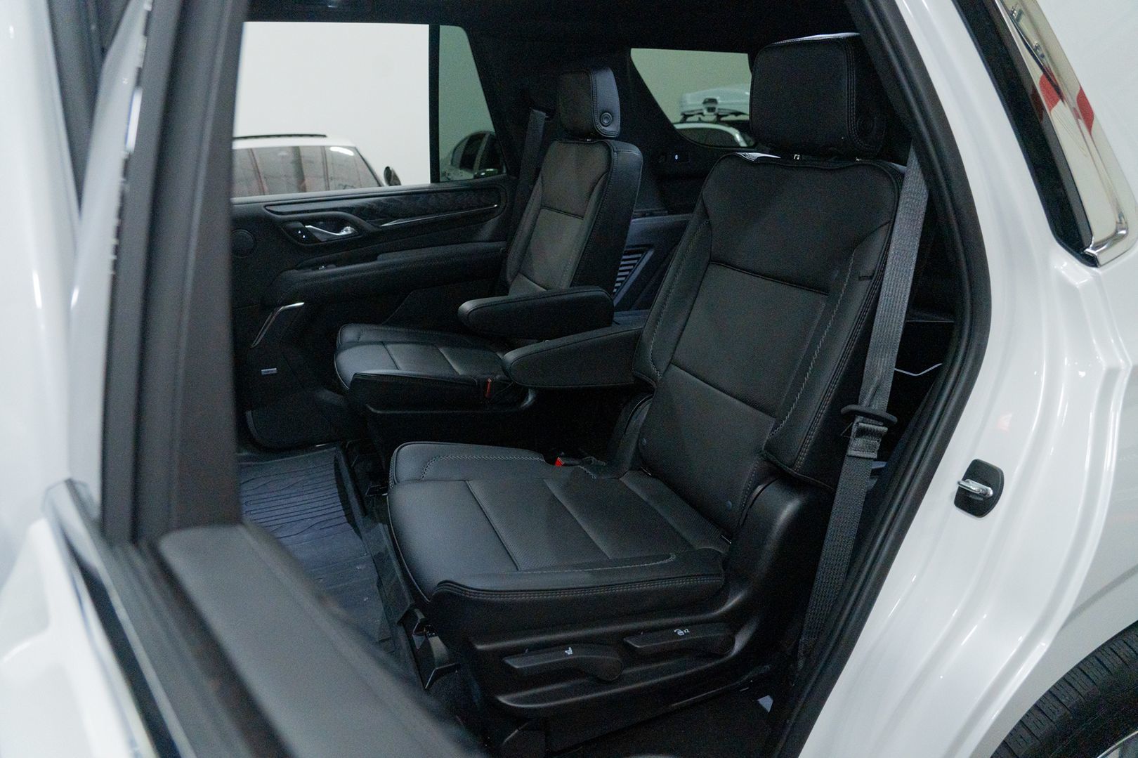 Photo 30 of this GMC Yukon