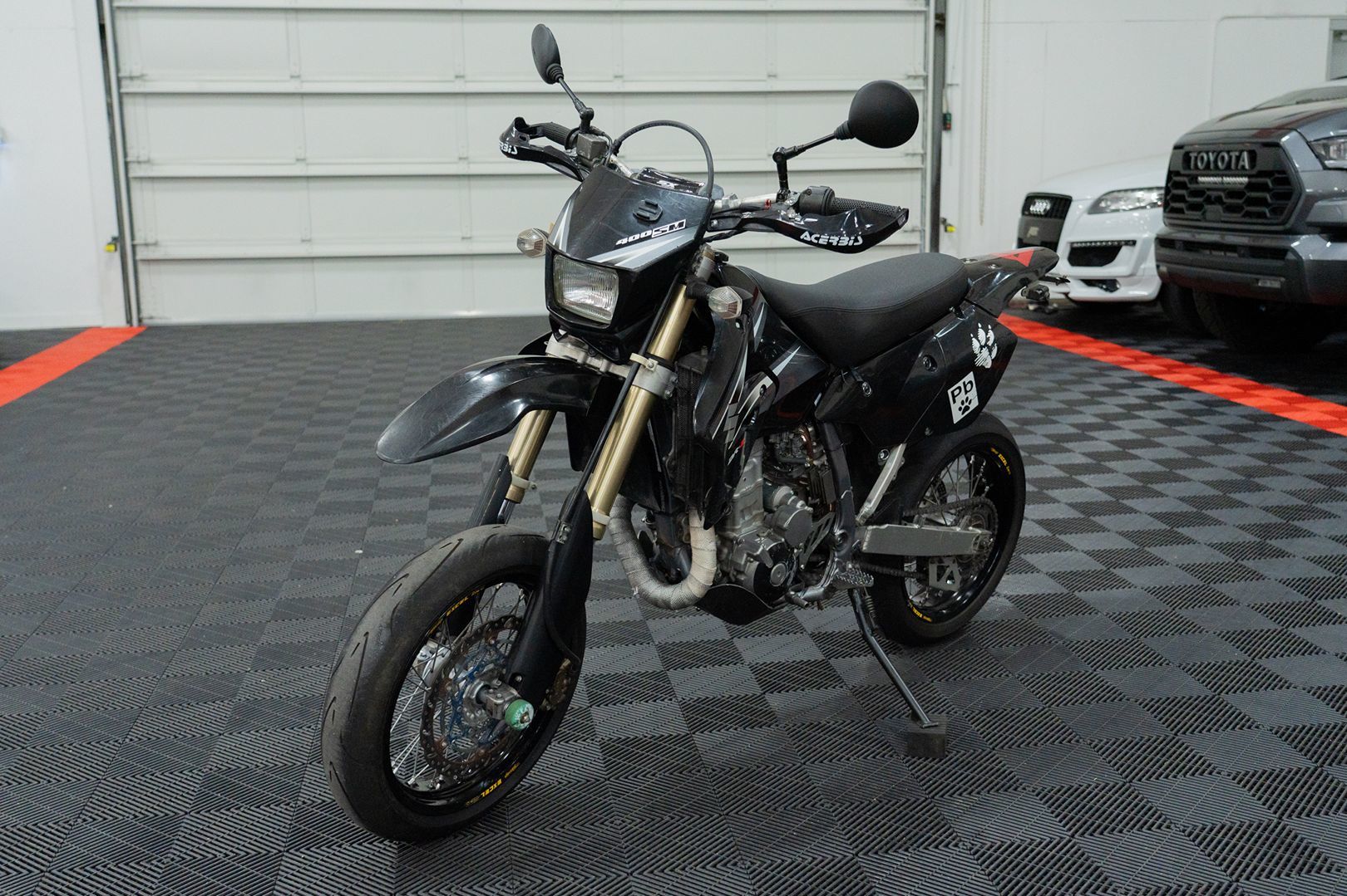 Photo 2 of this Suzuki DR-Z 400SM