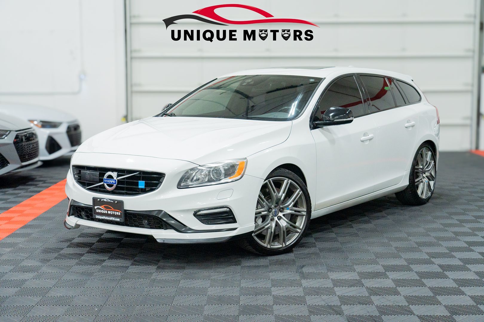 2017 Volvo V60 Polestar
