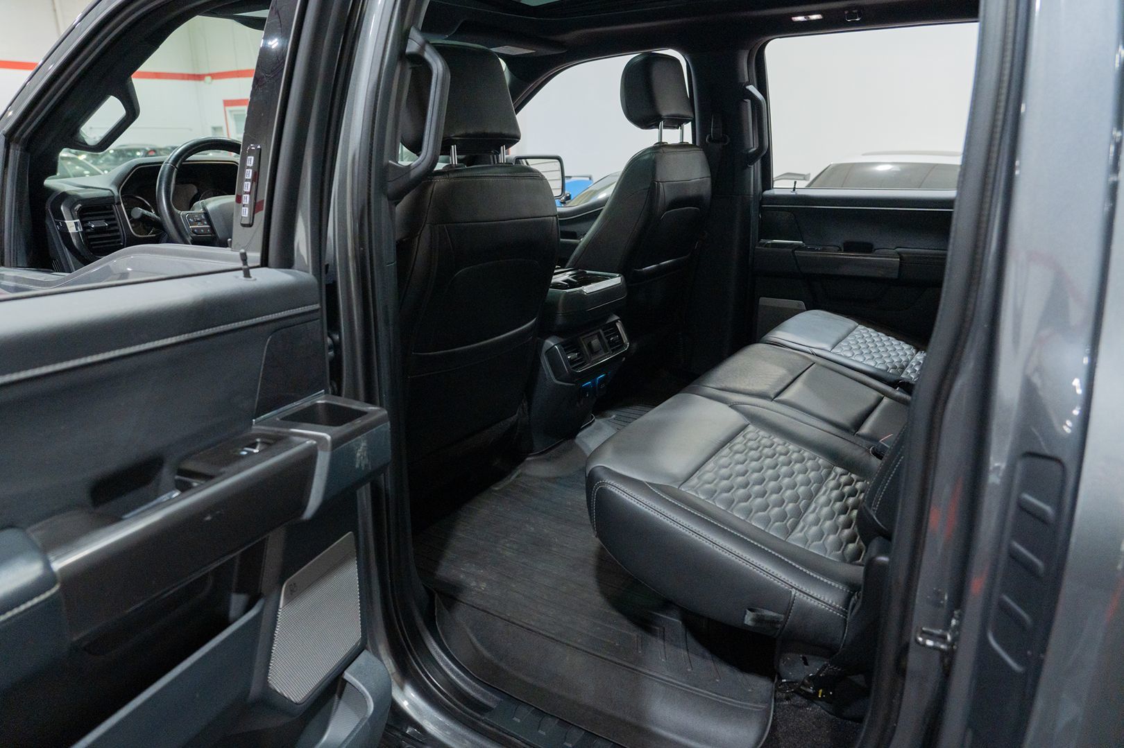 Photo 28 of this Ford F-150