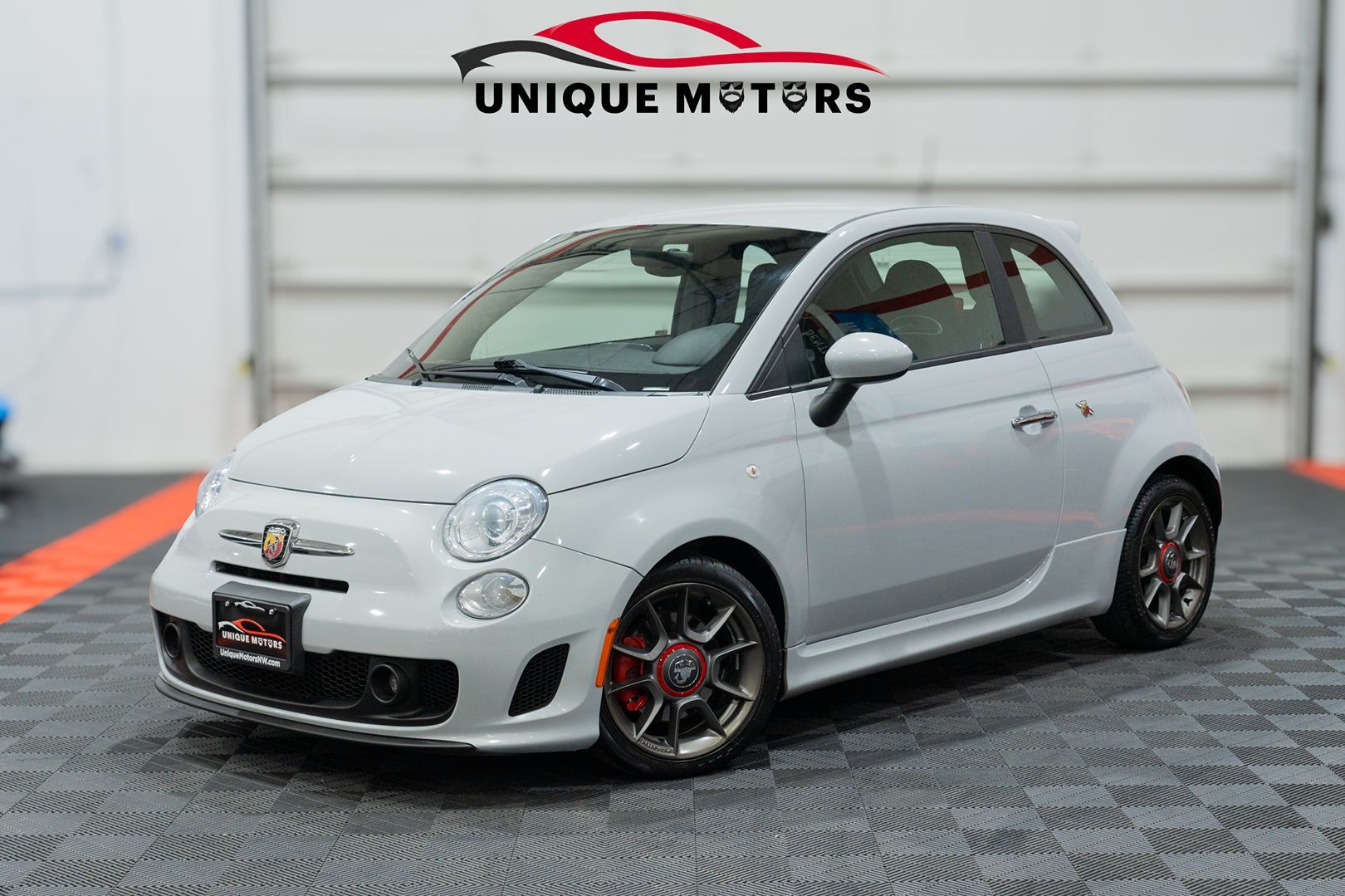 Grigio Cenre 2016 FIAT 500 Hatchback Front-Wheel Drive Manual