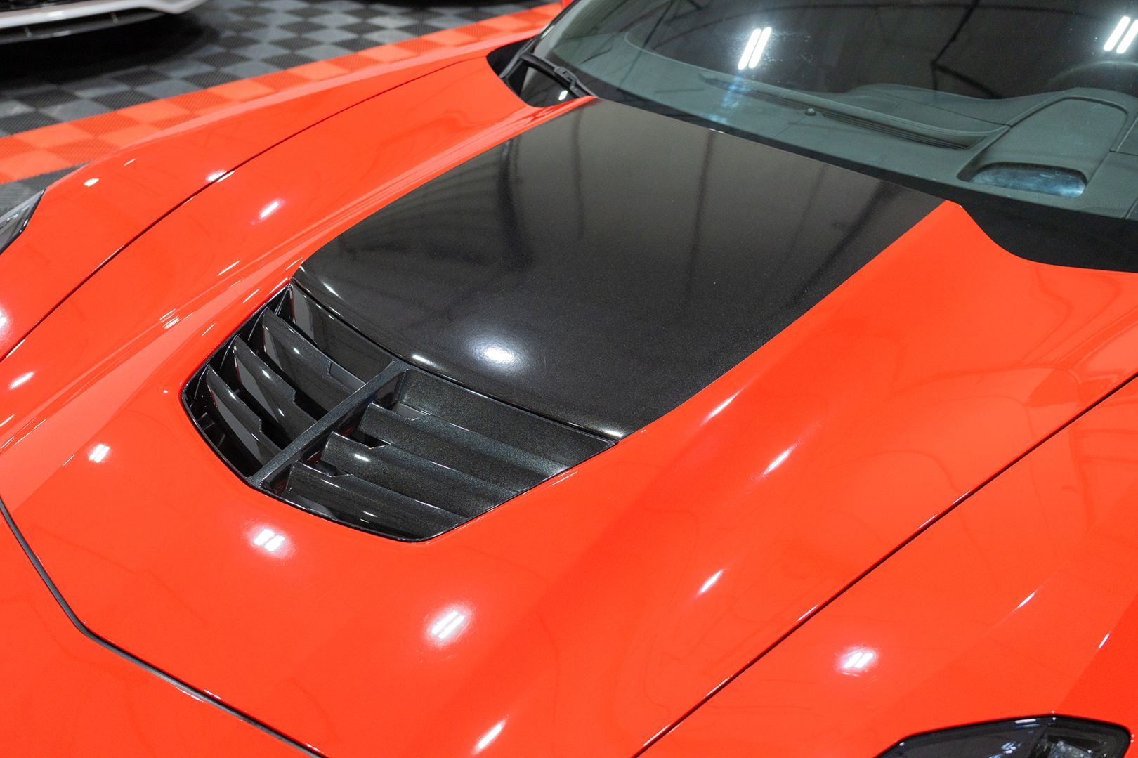 Photo 16 of this Chevrolet Corvette