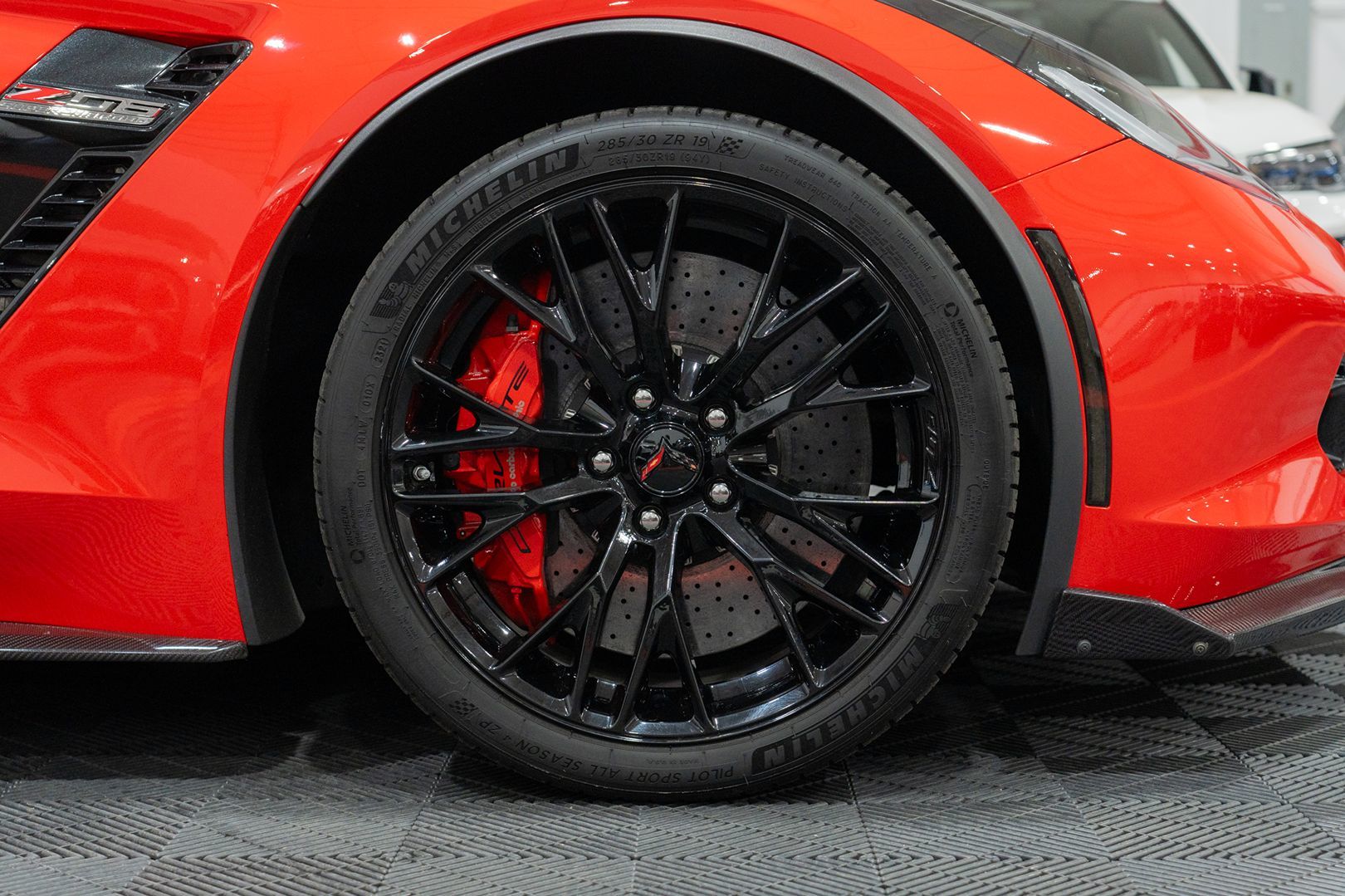 Photo 14 of this Chevrolet Corvette
