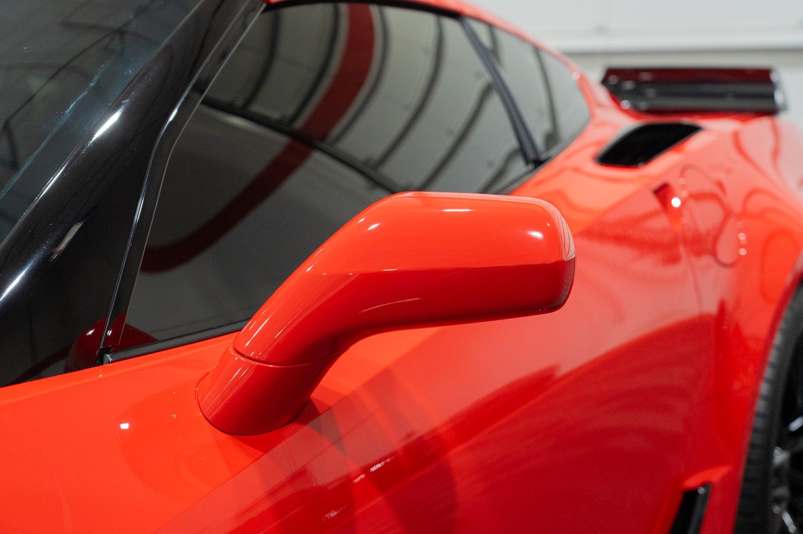 Photo 18 of this Chevrolet Corvette