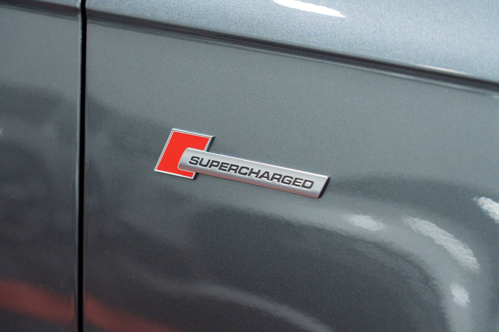 Photo 15 of this Audi S4