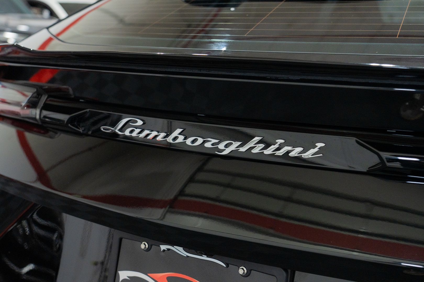 Photo 9 of this Lamborghini Urus