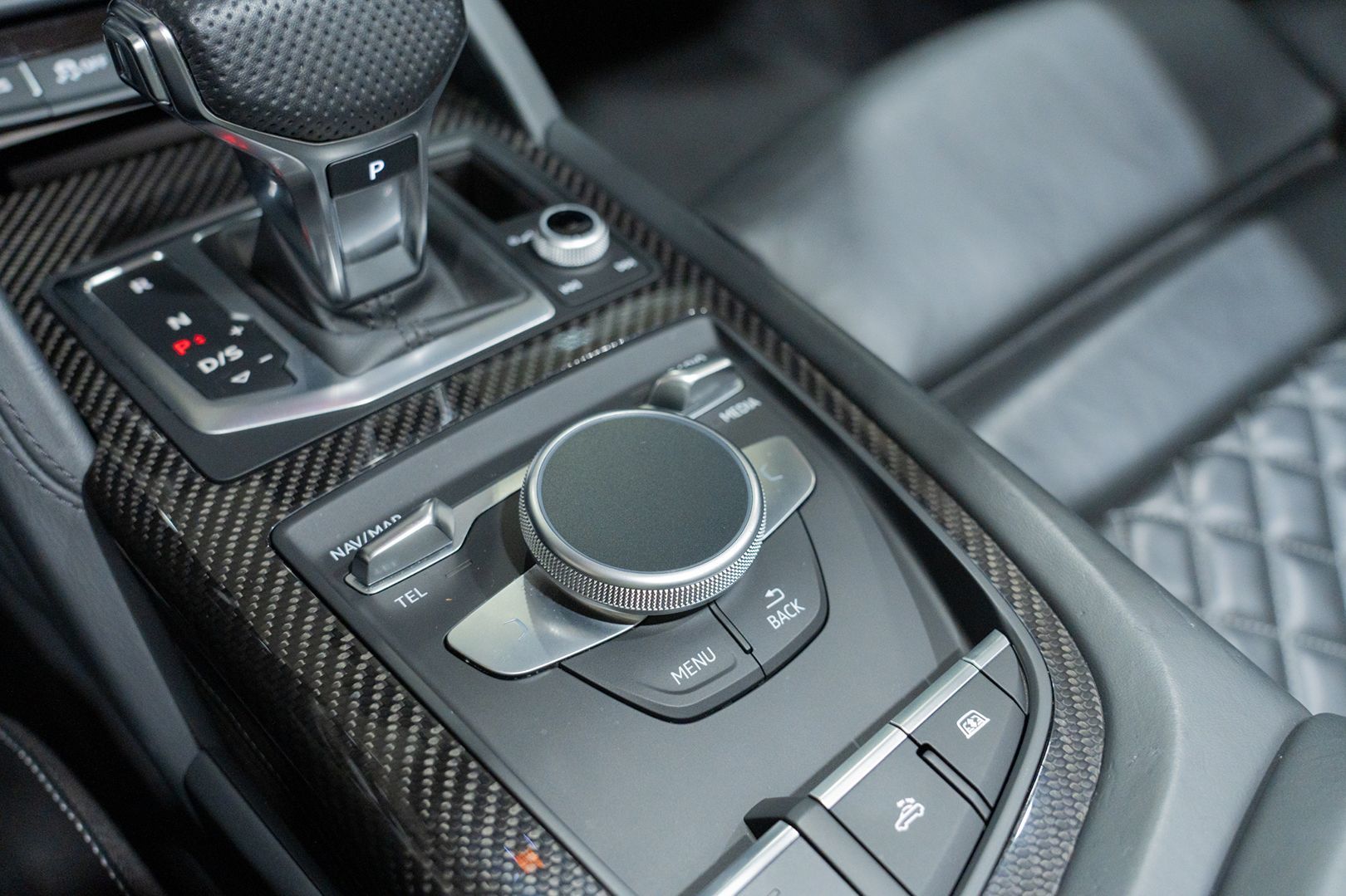 Photo 51 of this Audi R8 Spyder