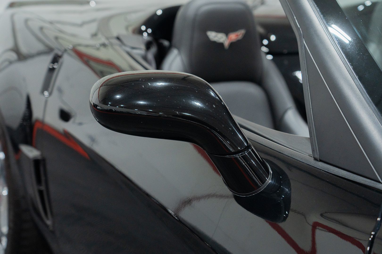 Photo 12 of this Chevrolet Corvette