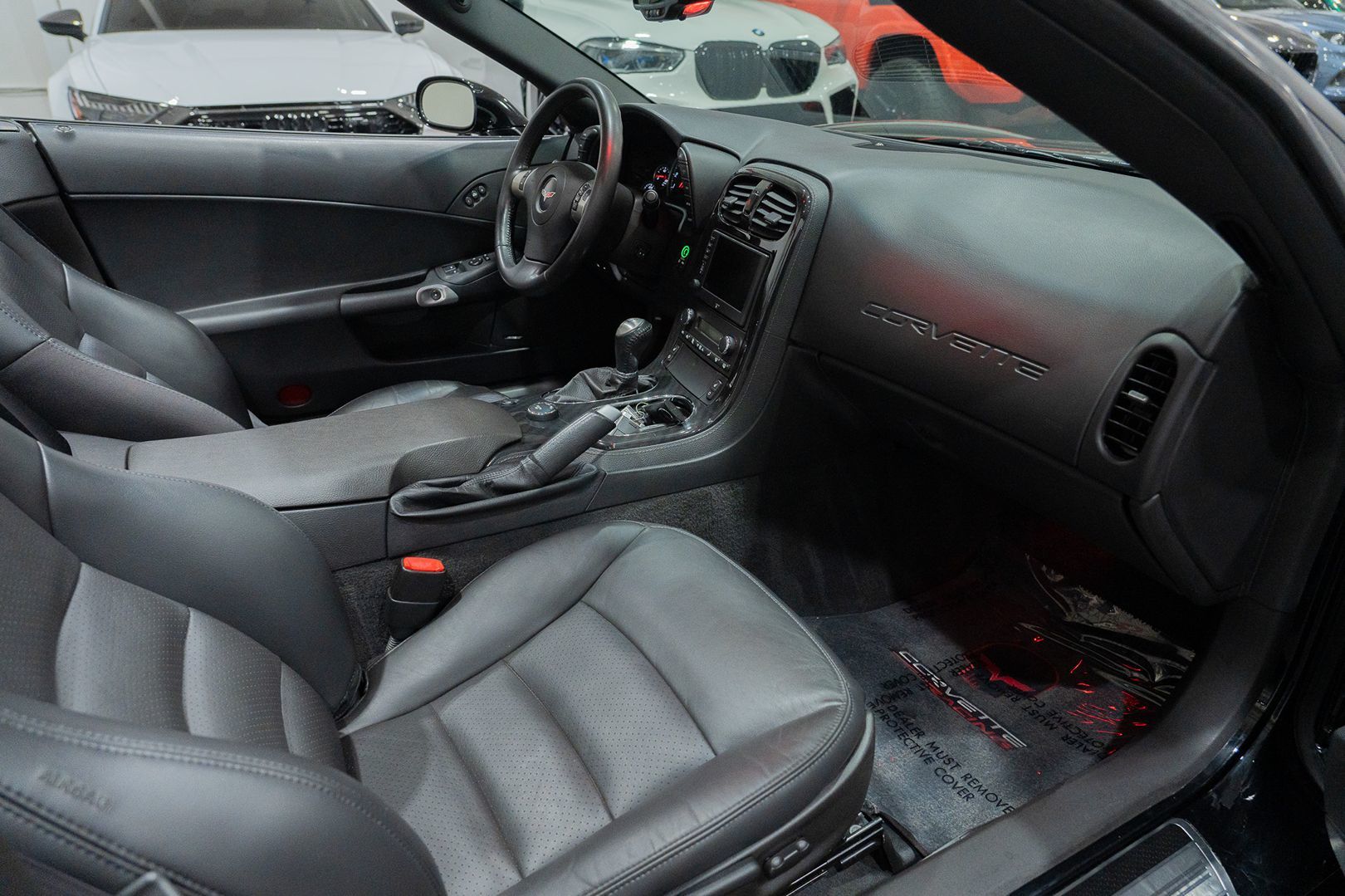 Photo 24 of this Chevrolet Corvette