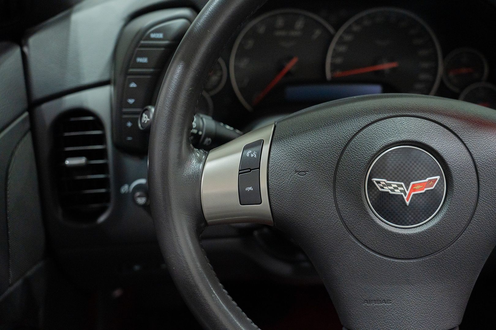 Photo 26 of this Chevrolet Corvette