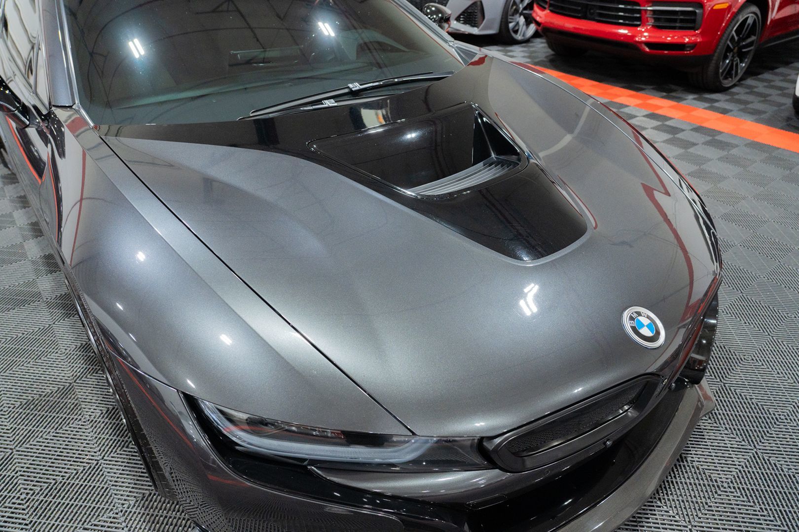 Photo 20 of this BMW i8