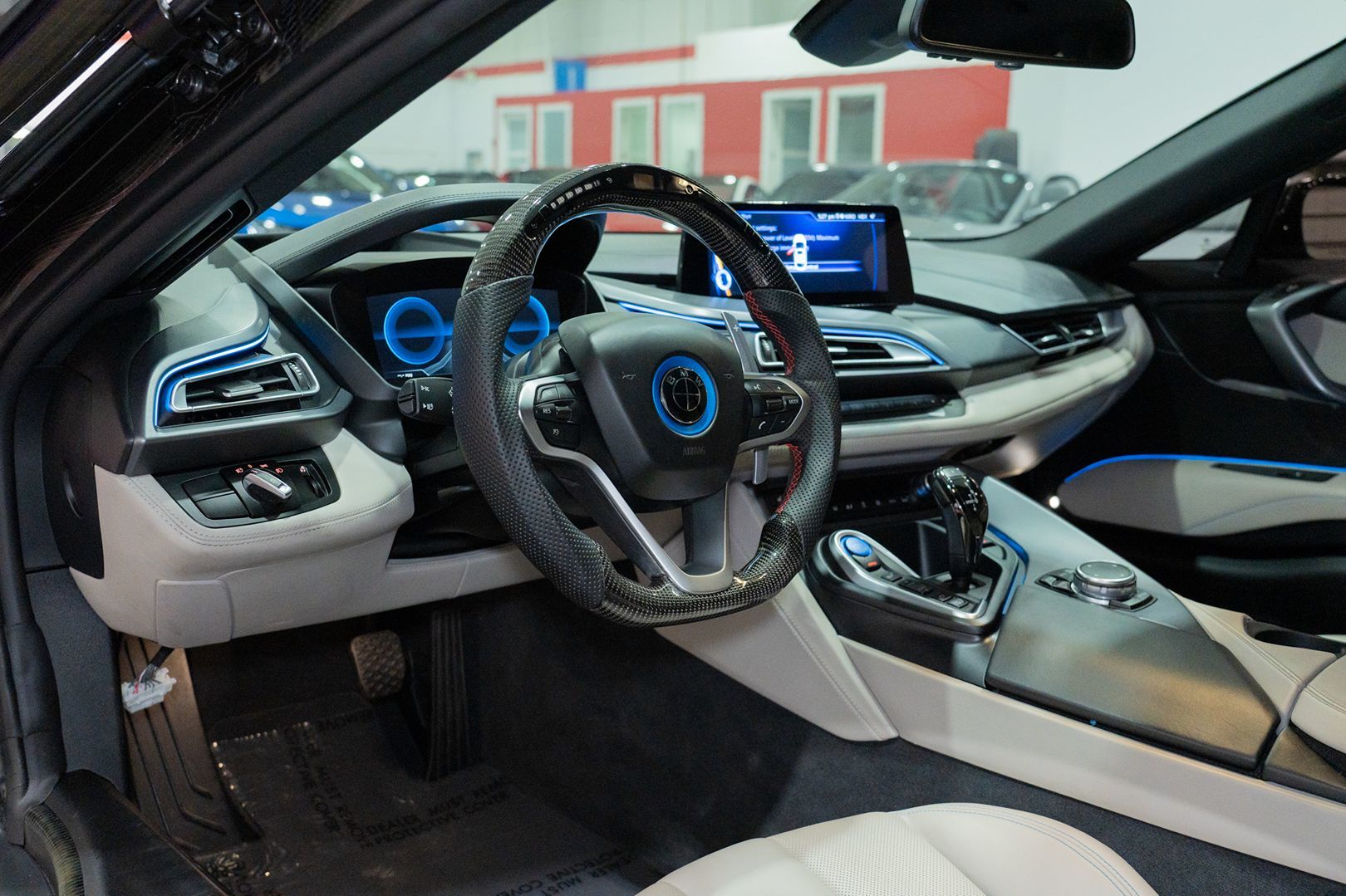 Photo 26 of this BMW i8