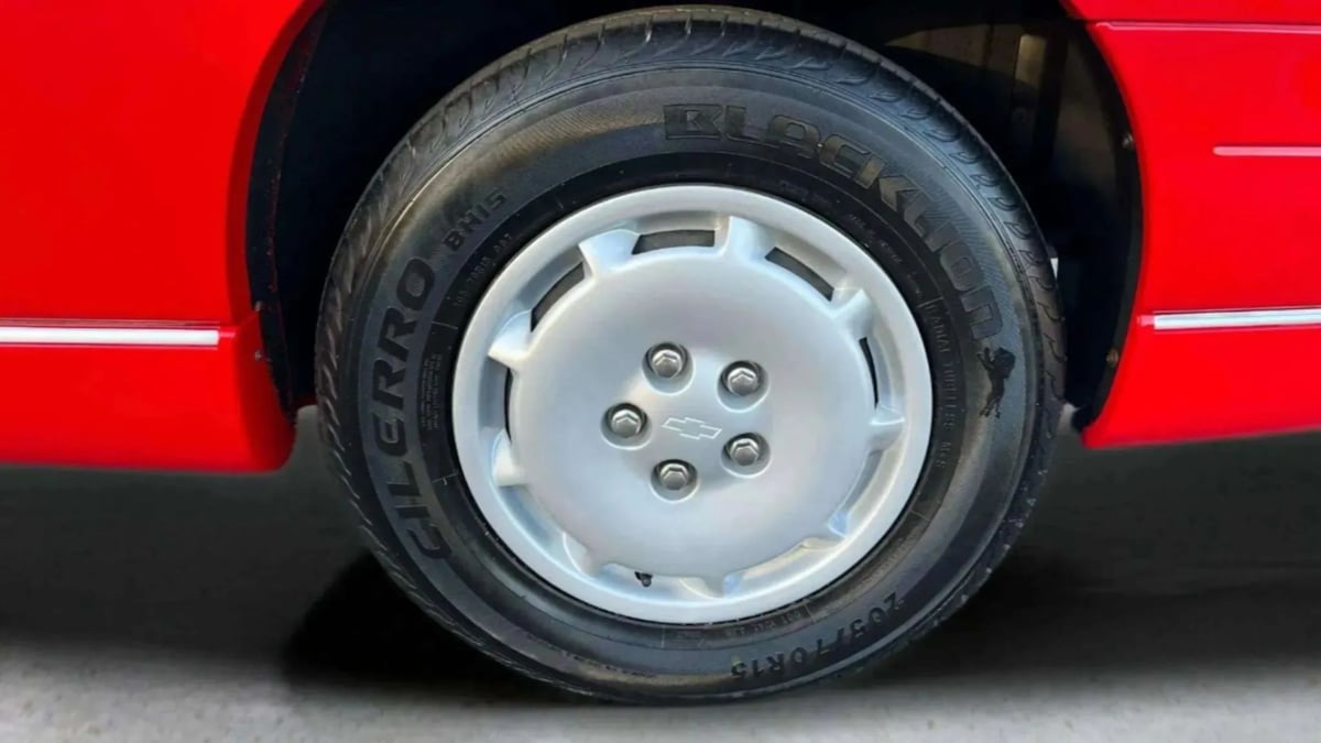 1997 Chevrolet Monte Carlo LS - Photo 24
