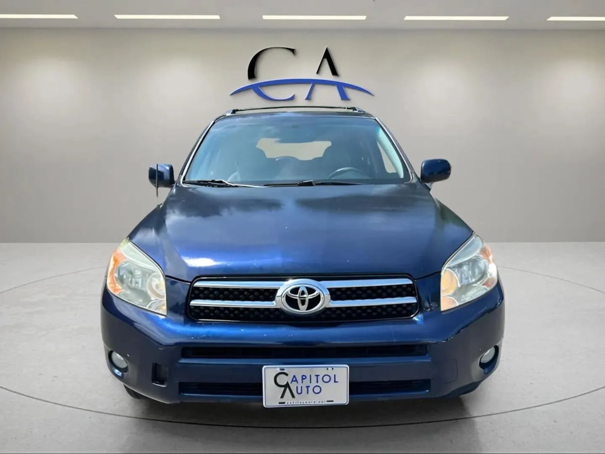 2006 Toyota RAV4 Base - Photo 2