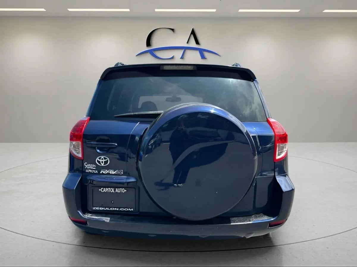 2006 Toyota RAV4 Base - Photo 6