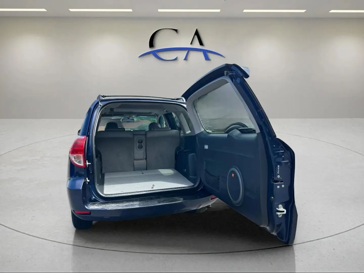 2006 Toyota RAV4 Base - Photo 7
