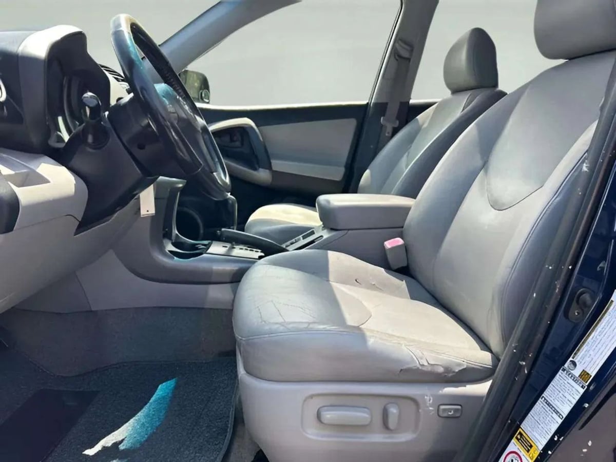 2006 Toyota RAV4 Base - Photo 12