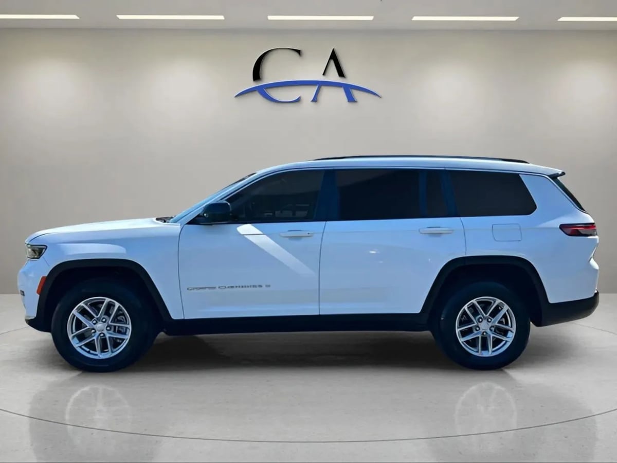 2023 Jeep Grand Cherokee L Laredo - Photo 4
