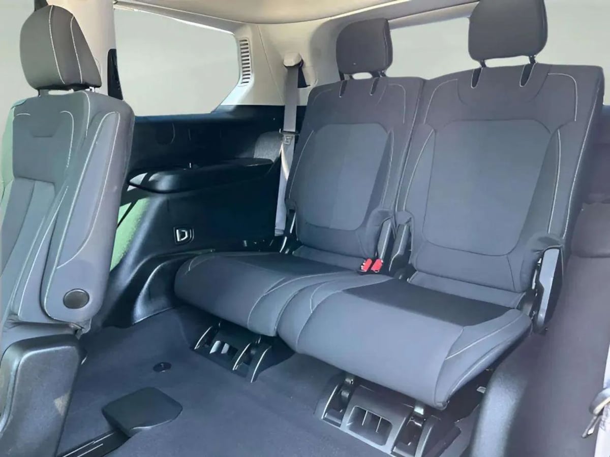 2023 Jeep Grand Cherokee L Laredo - Photo 20