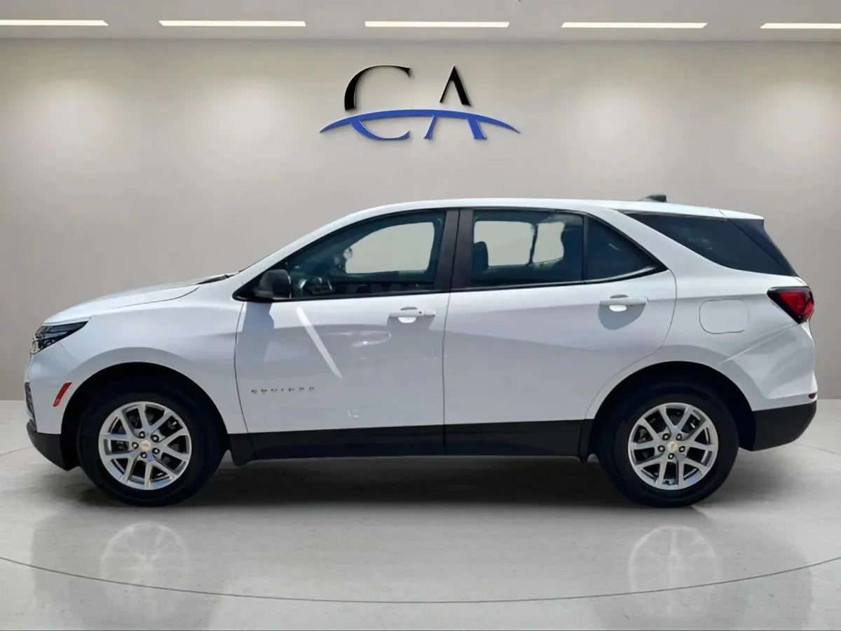 2024 Chevrolet Equinox LS - Photo 4