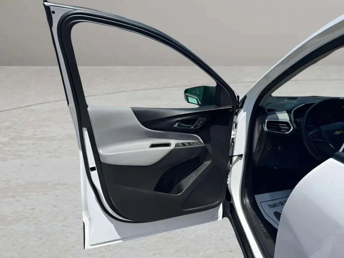 2024 Chevrolet Equinox LS - Photo 9
