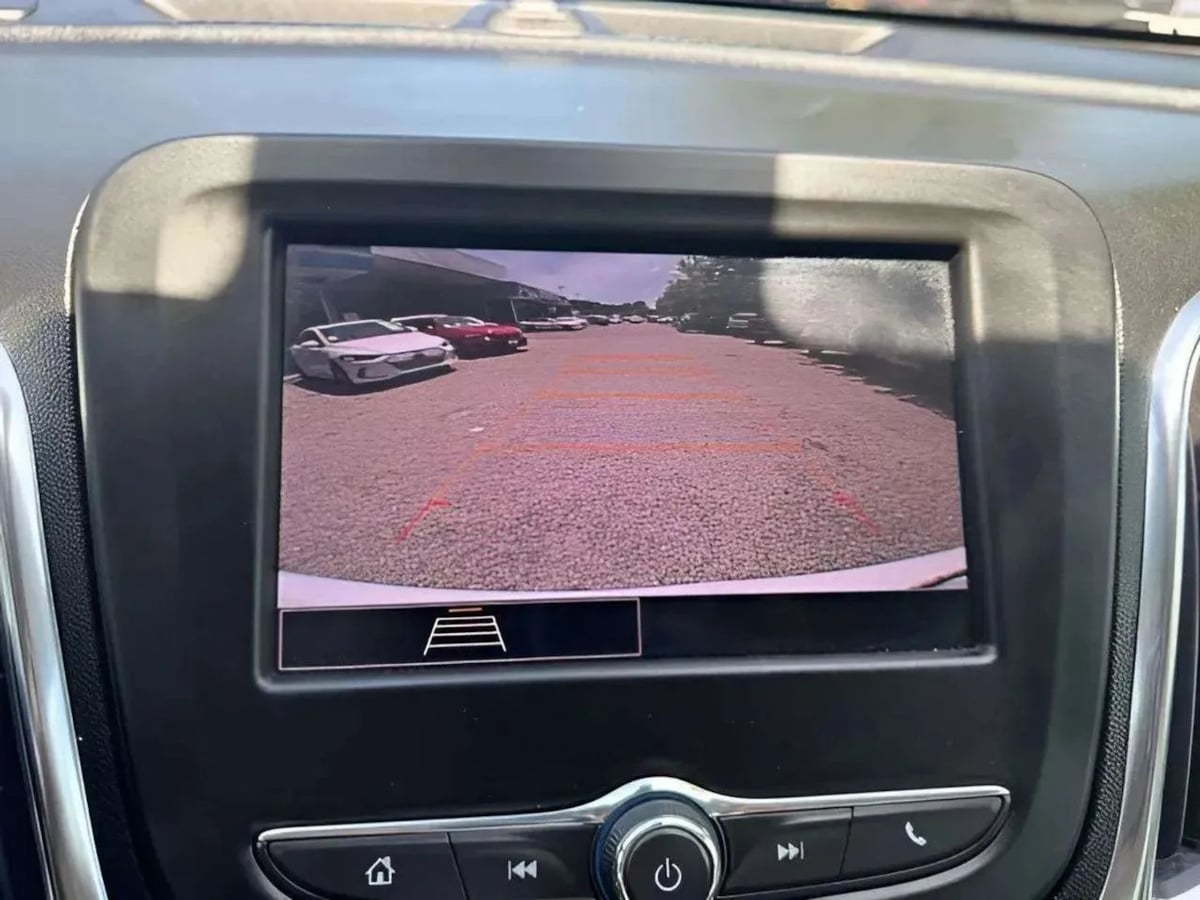 2024 Chevrolet Equinox LS - Photo 18