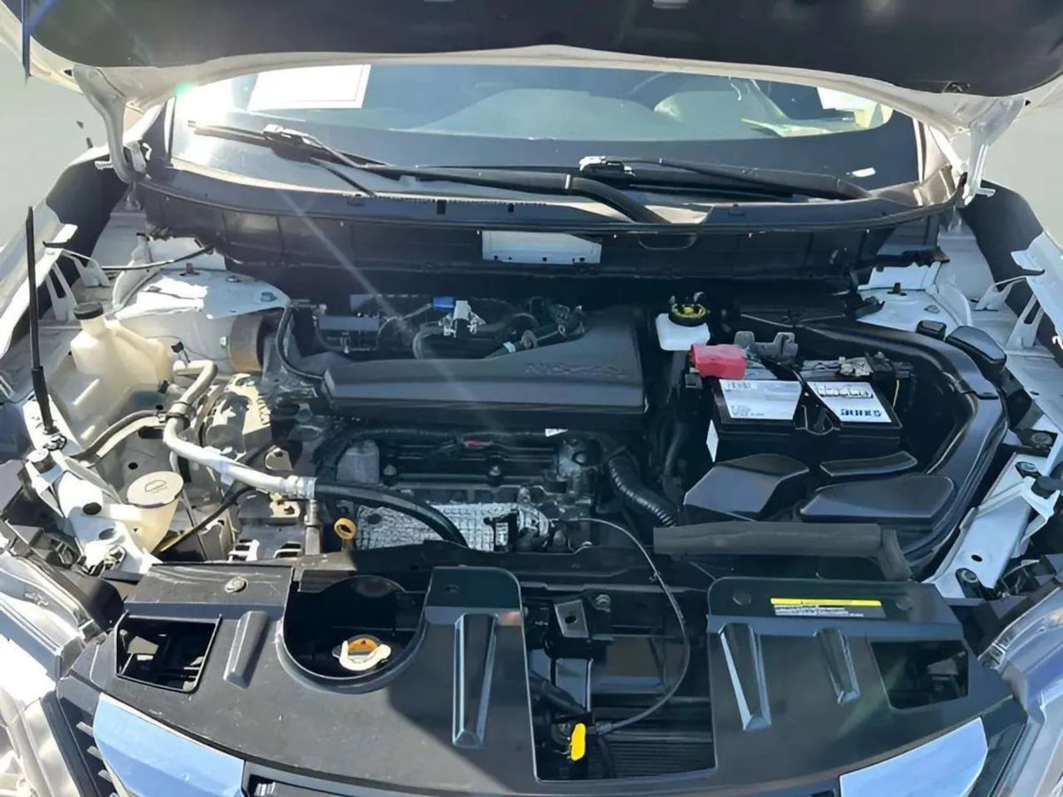 Photo 23 of this Nissan Rogue