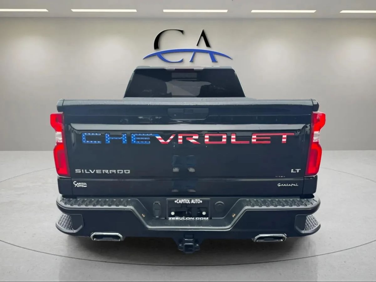Photo 6 of this Chevrolet Silverado 1500