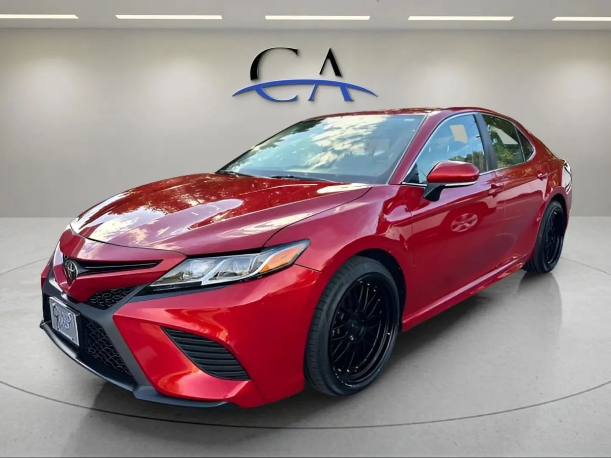Photo 3 of this Toyota Camry