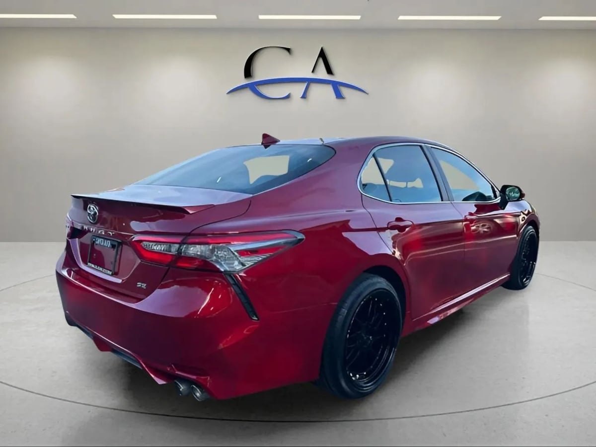 Photo 7 of this Toyota Camry