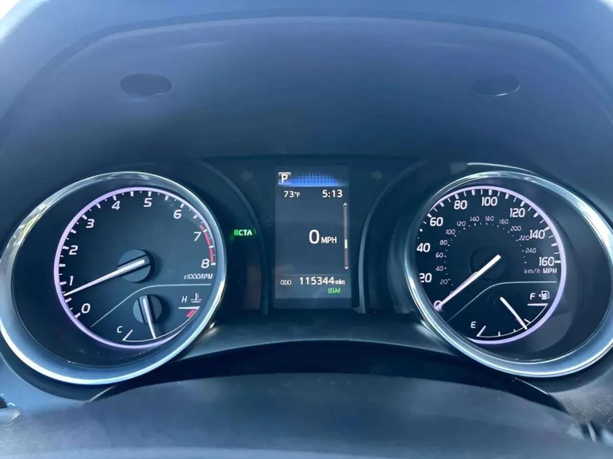 Photo 16 of this Toyota Camry