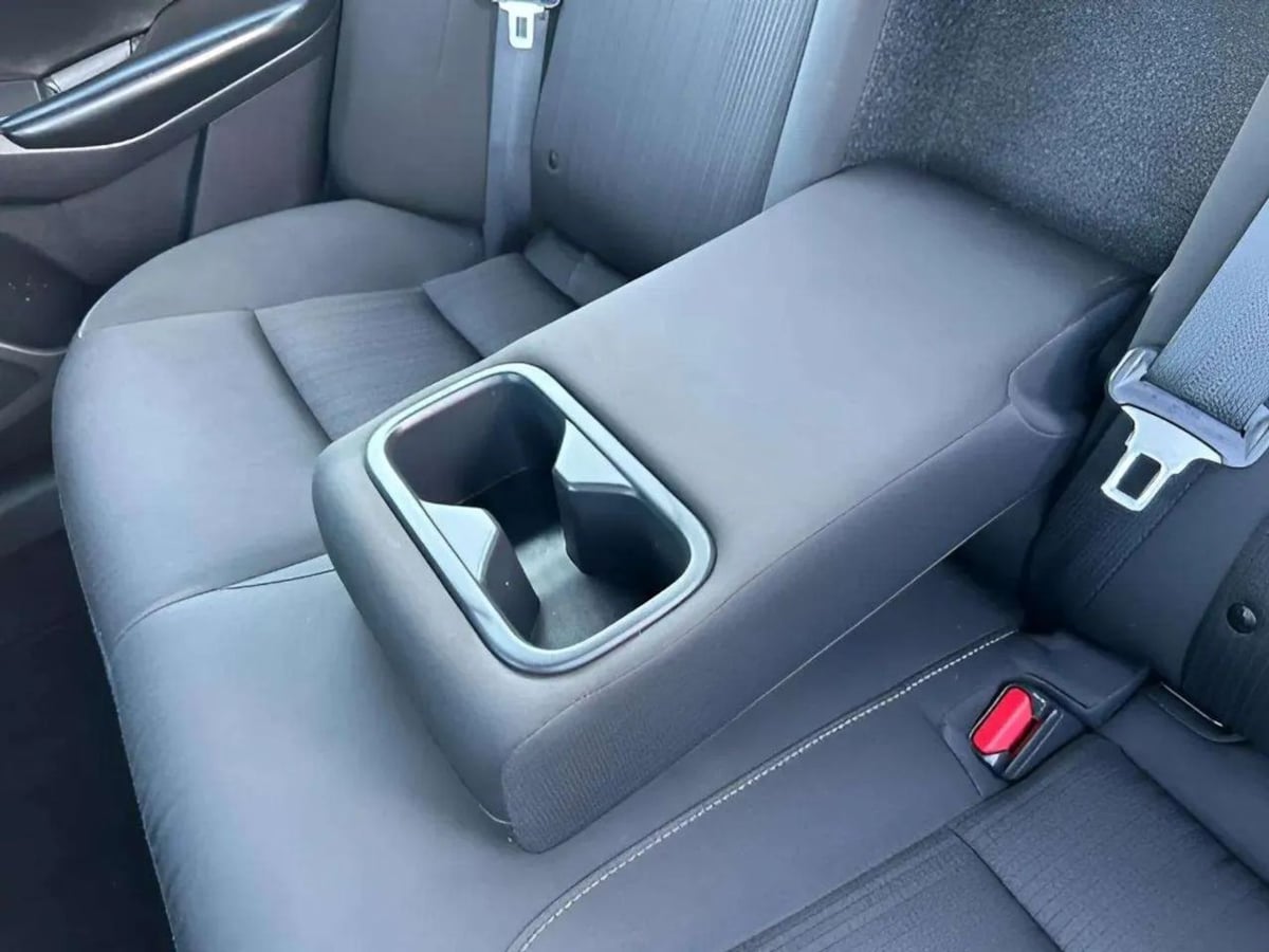 Photo 20 of this Nissan Altima