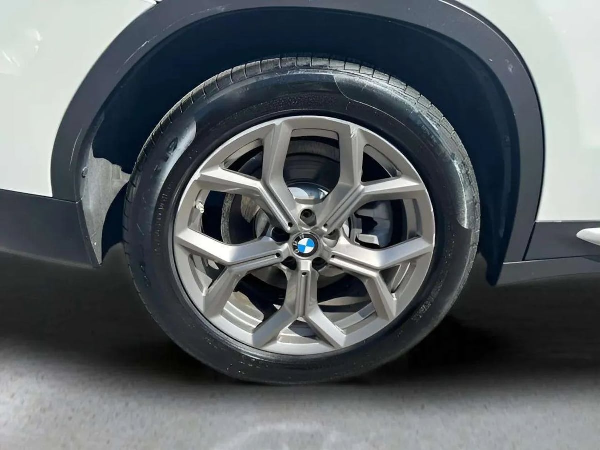 Photo 29 of this BMW X3