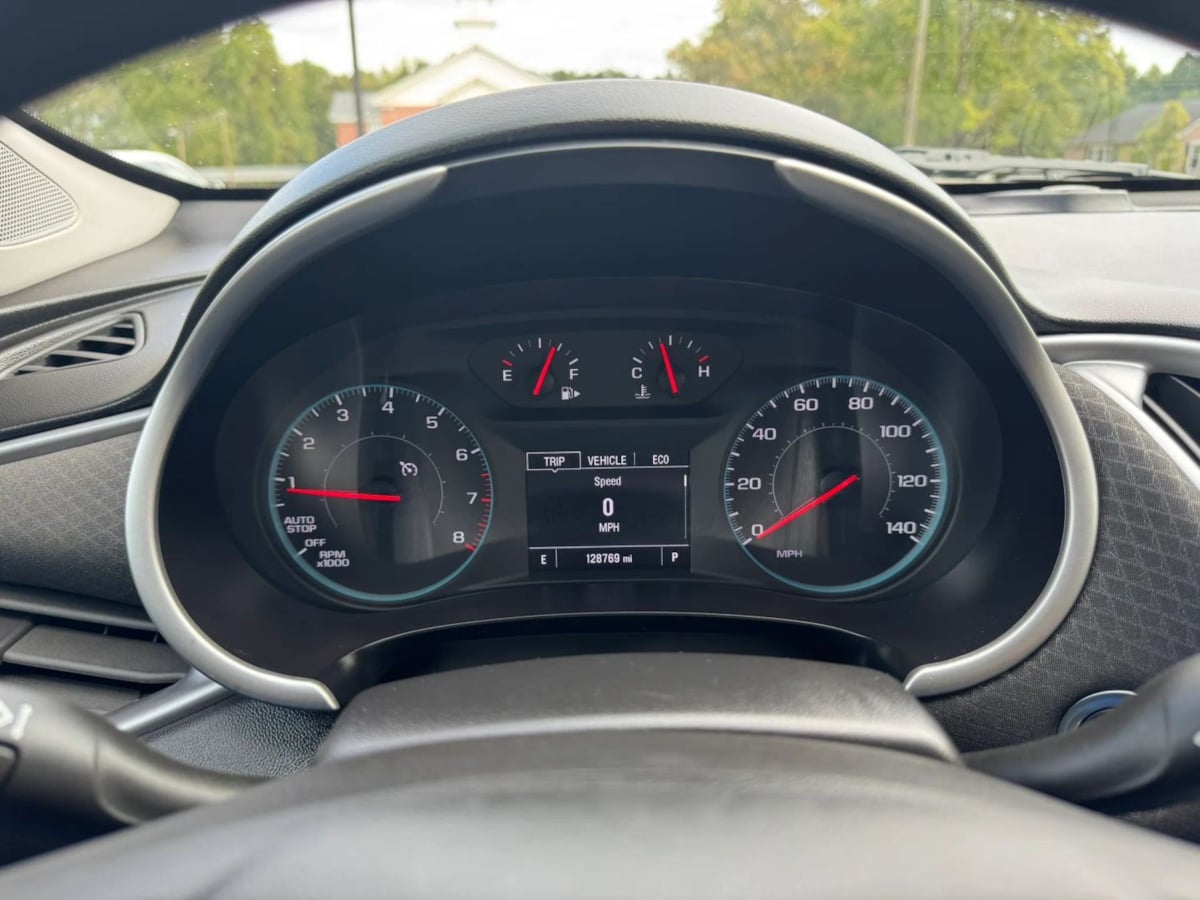 2023 Chevrolet Malibu 1LT - Photo 15