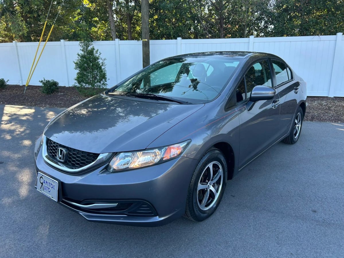 Photo 3 of this Honda Civic Sedan