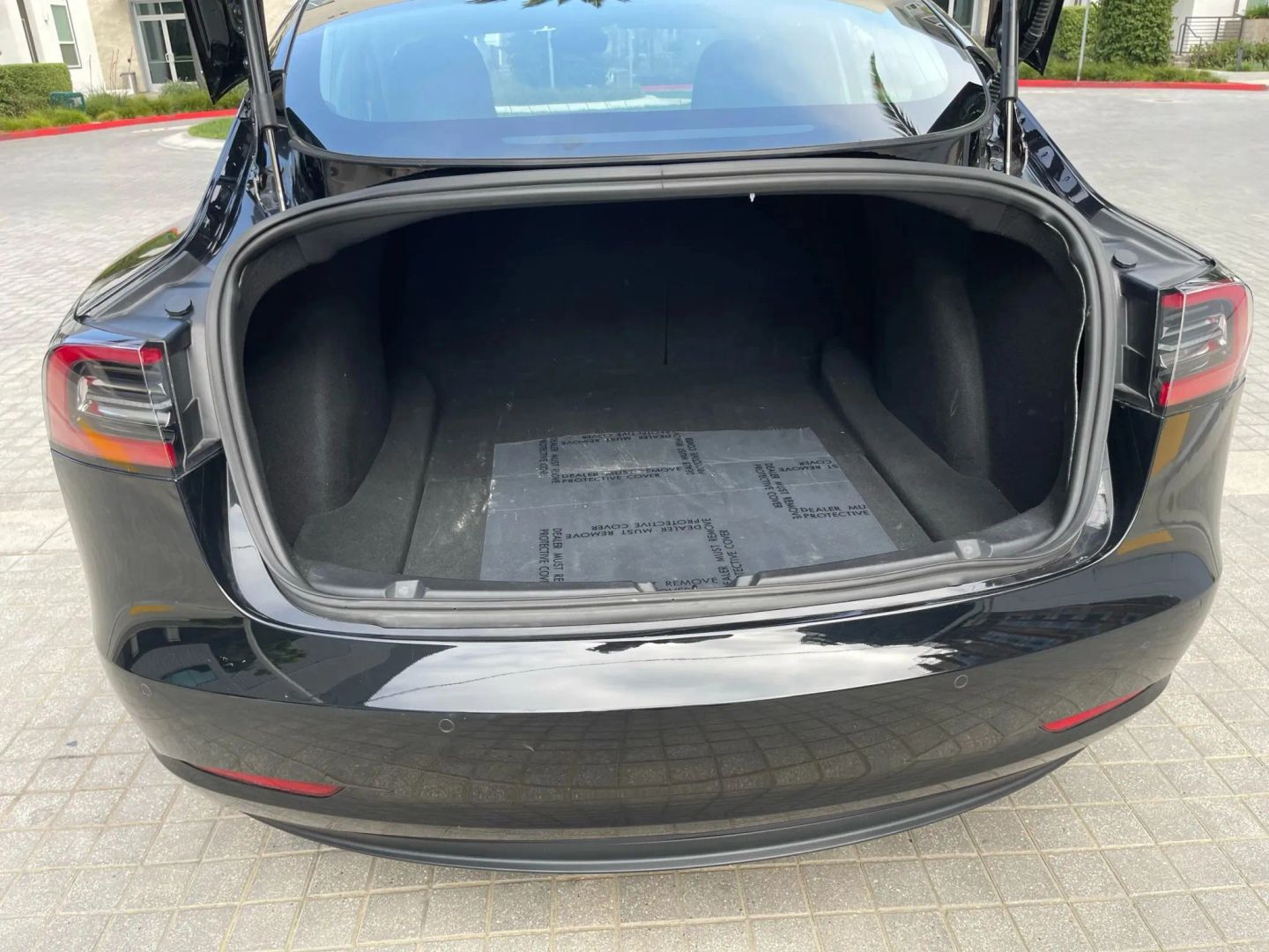 2018 Tesla Model 3 Long Range - Photo 10