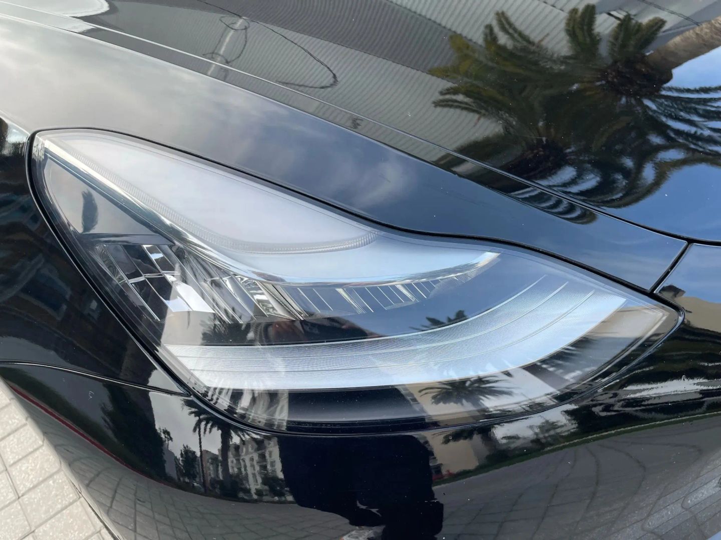 2018 Tesla Model 3 Long Range - Photo 11