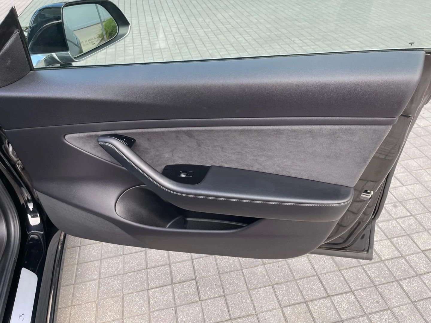 2018 Tesla Model 3 Long Range - Photo 14