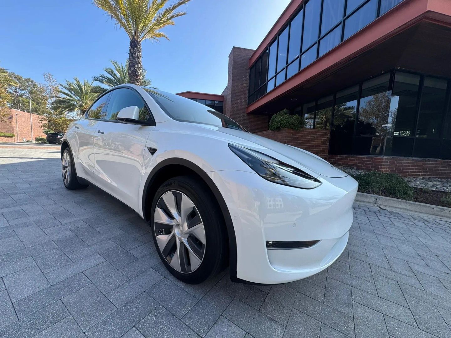 Photo 3 of this Tesla Model Y