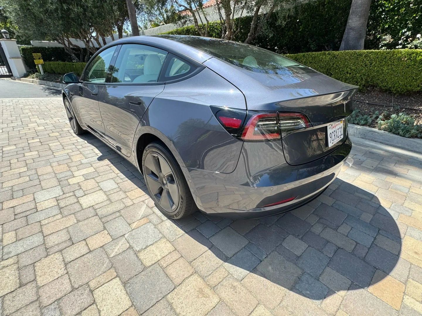 Photo 6 of this Tesla Model 3