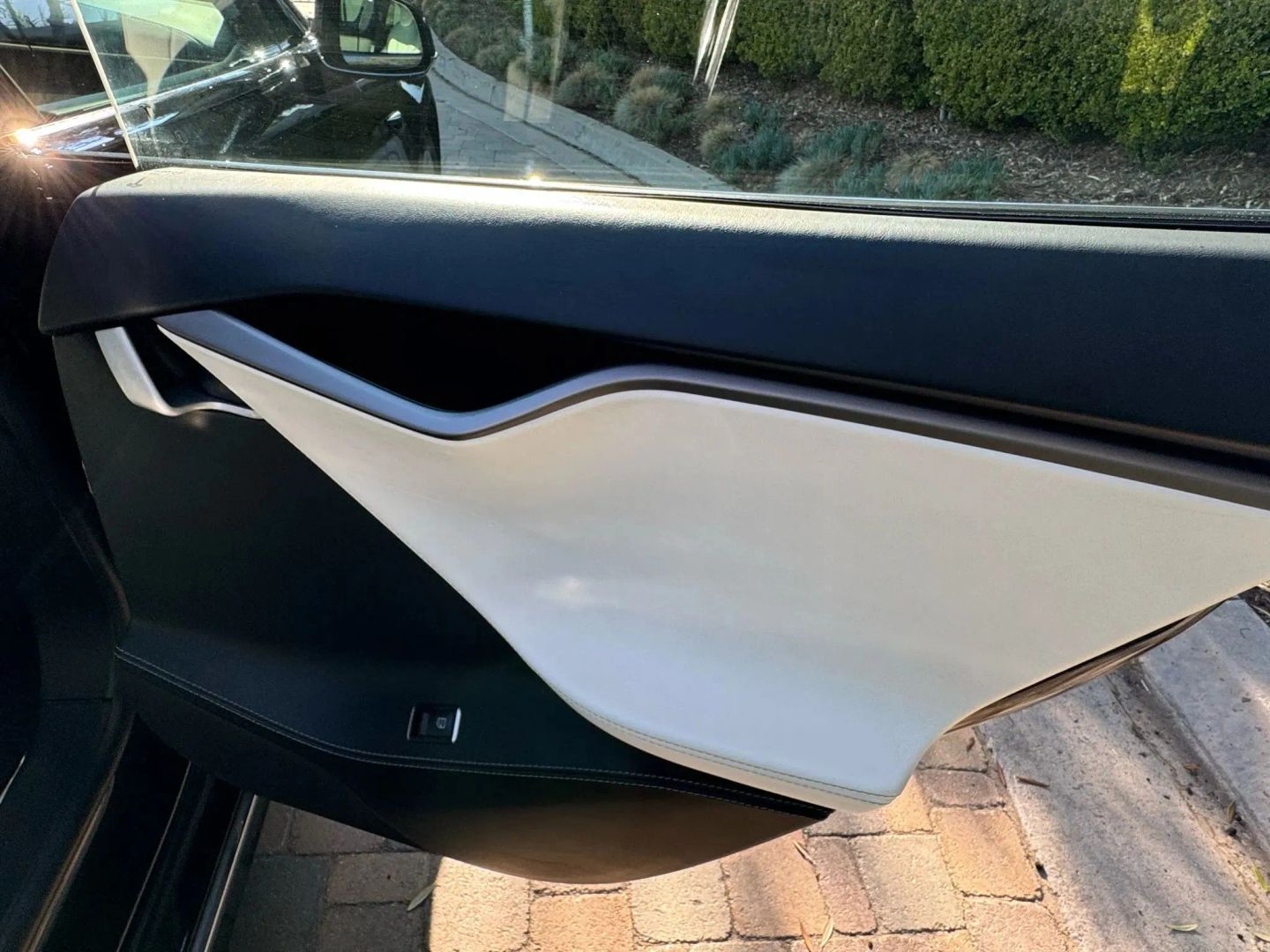 Photo 17 of this Tesla Model S