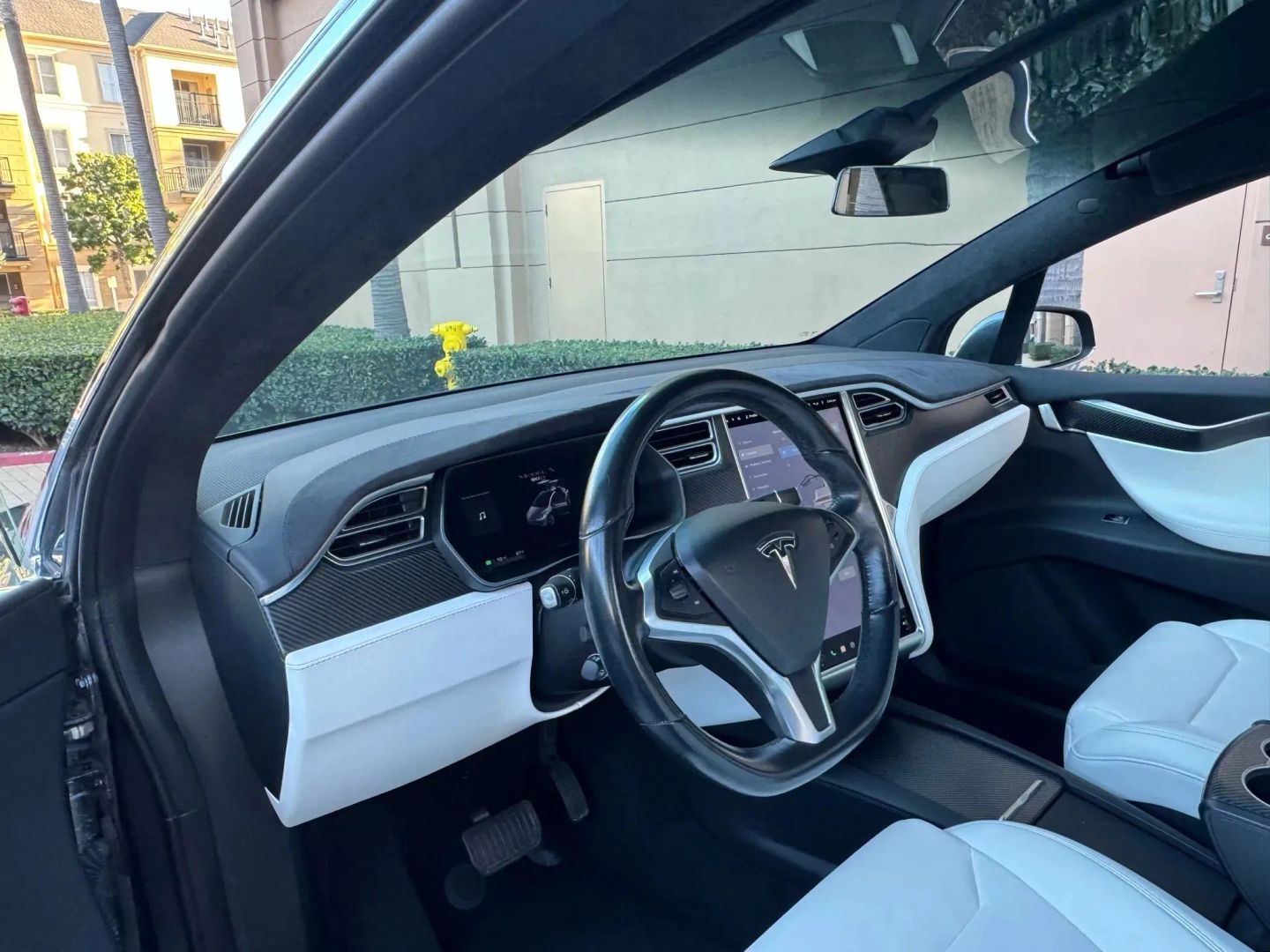 Photo 9 of this Tesla Model X