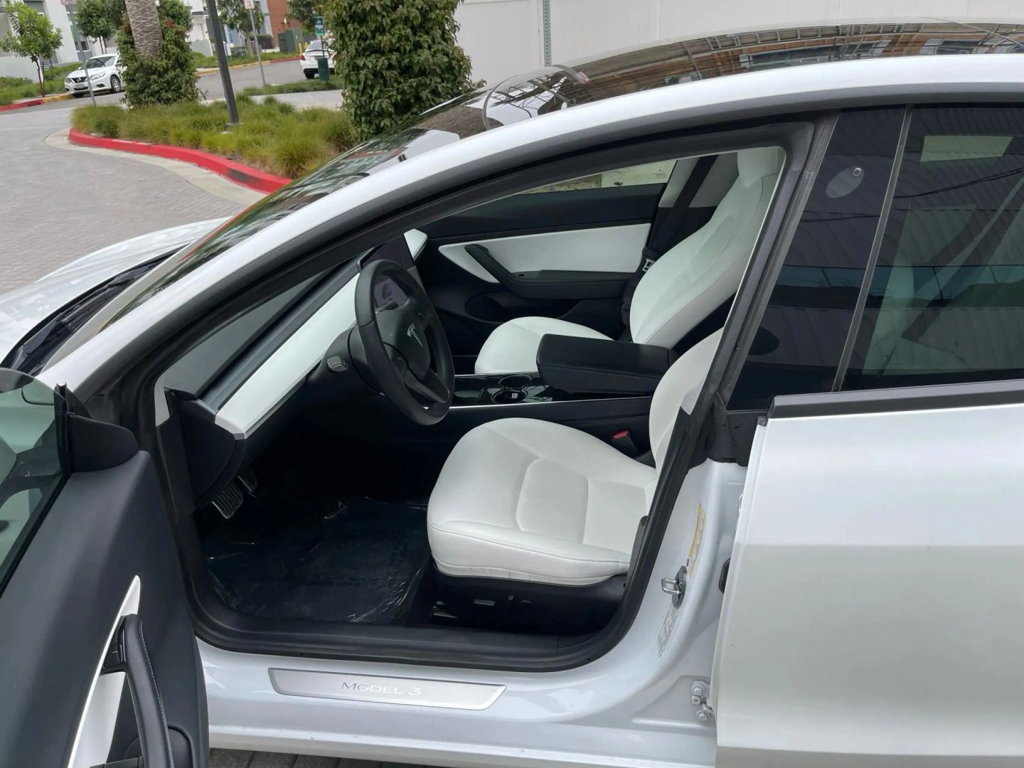 Photo 10 of this Tesla Model 3
