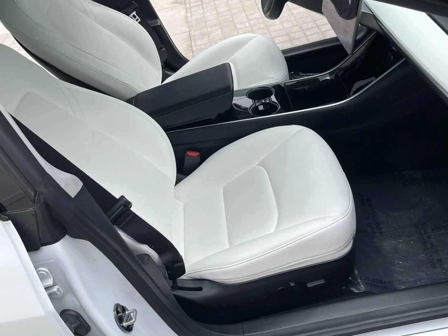 Photo 12 of this Tesla Model 3