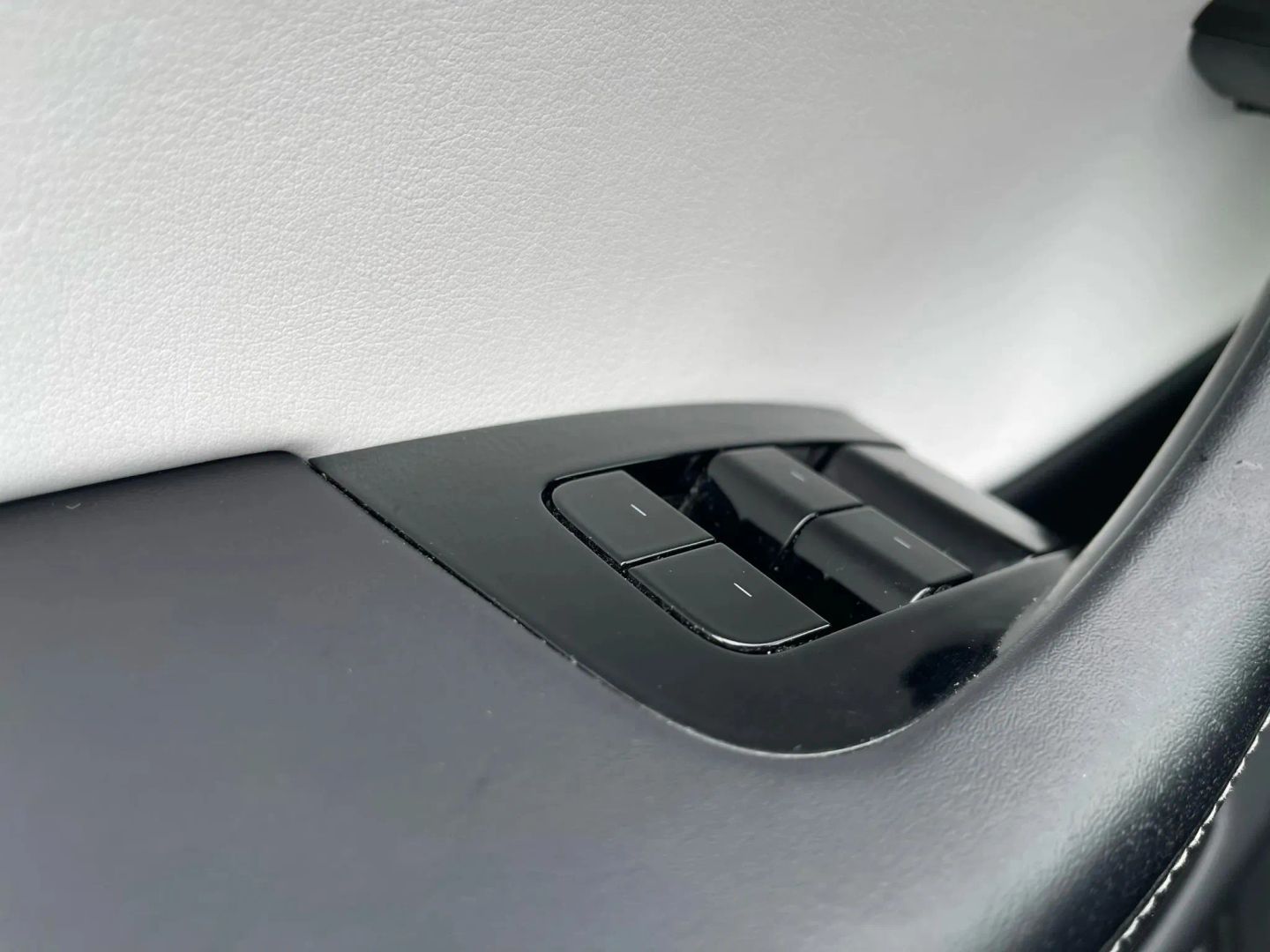 Photo 27 of this Tesla Model 3