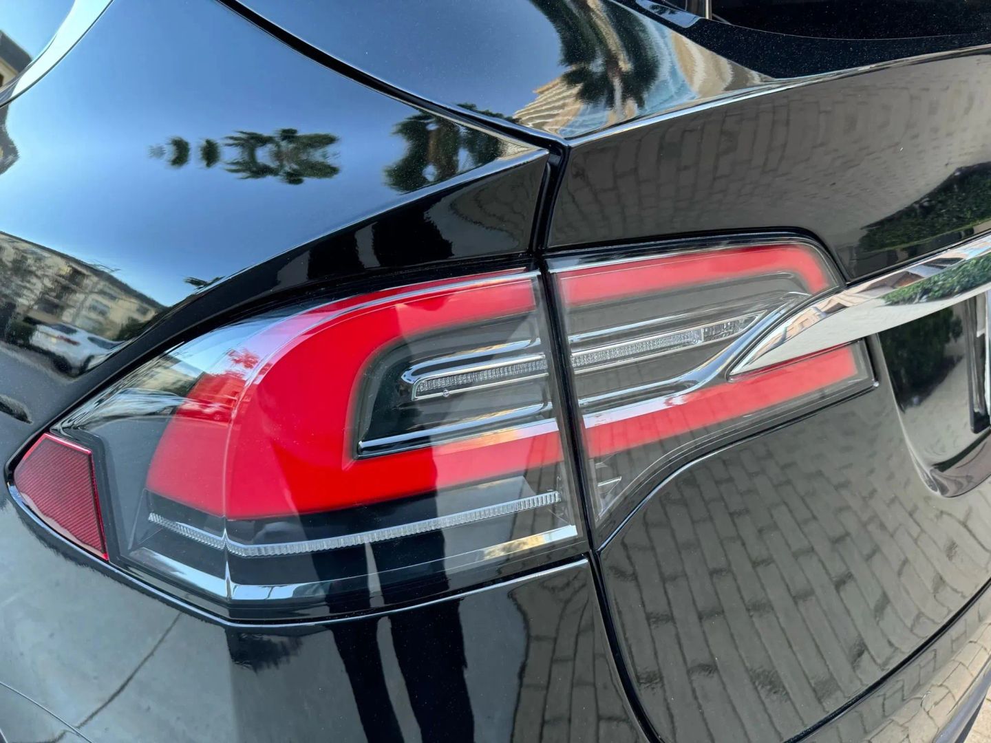 Photo 37 of this Tesla Model X