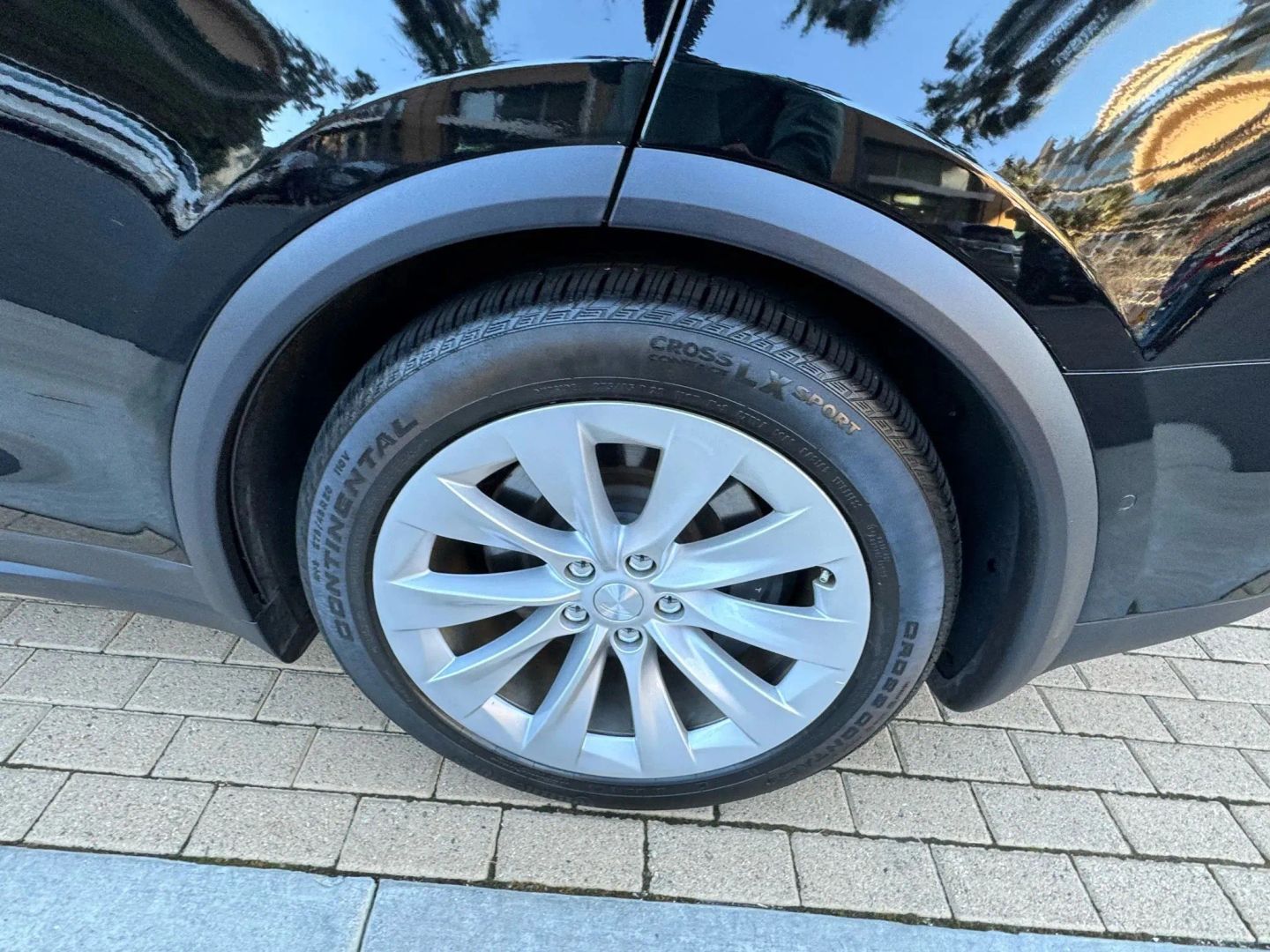Photo 45 of this Tesla Model X