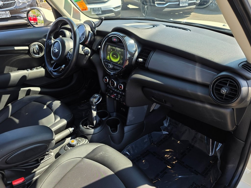 2018 Mini Cooper 4 Door Hardtop photo 8