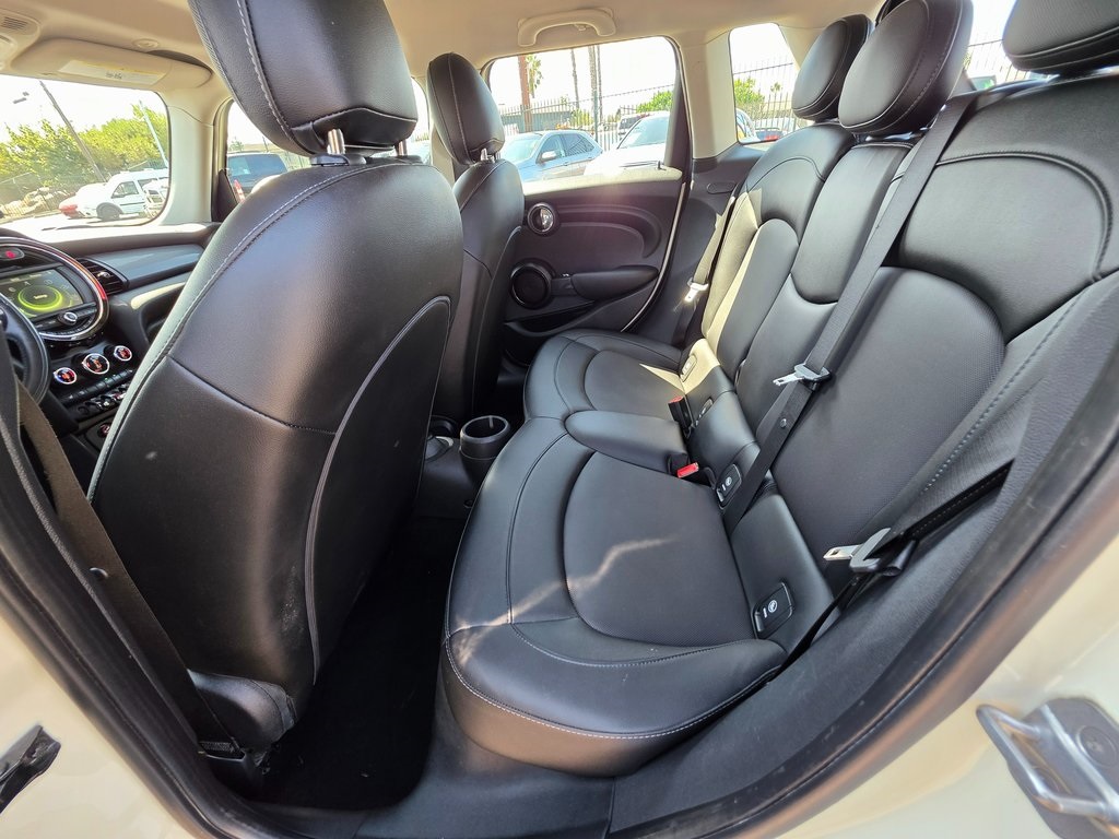 2018 Mini Cooper 4 Door Hardtop photo 17