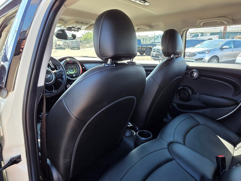 2018 Mini Cooper 4 Door Hardtop photo 19